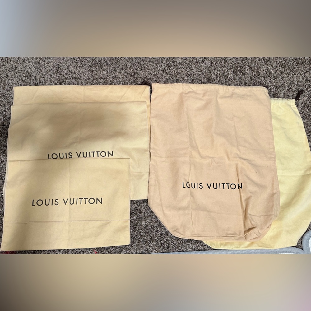 LOUIS VUITTON Dust Bag Bundle of 5